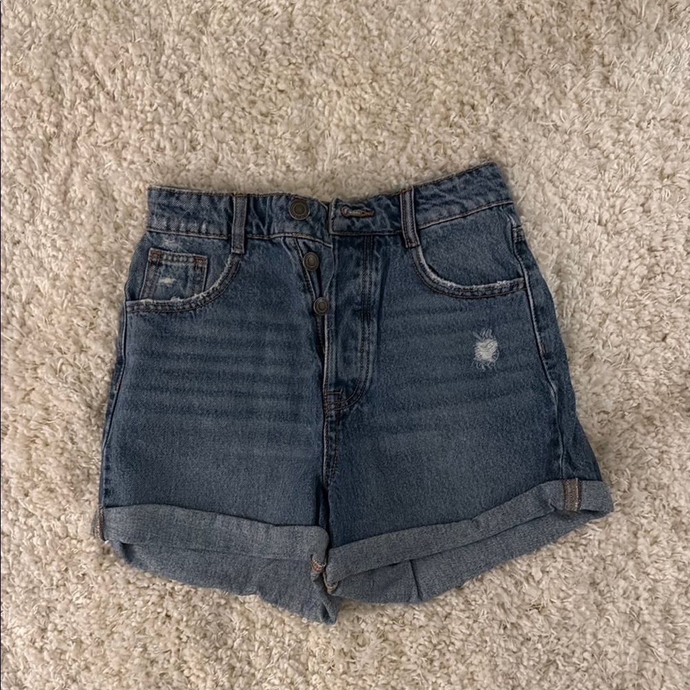 Stradivarius Blue Jean Shorts Distressed Cut-Off Style